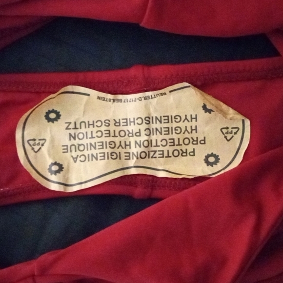 Solid color one piece swimsuit - Picture 4 of 4